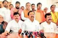 The throne will be overturned if Marathas are given reservation from OBC